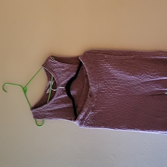 Adelaide set - Picture 1 of 5